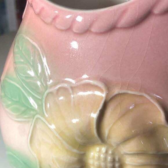 2/$30 Vintage  Hull USA Pottery Pitcher jug vase pink dogwood  flower - Picture 4 of 11